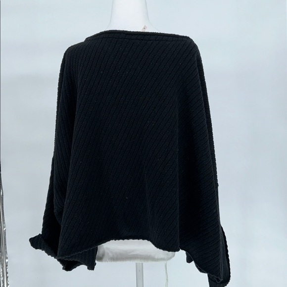 Free People Black Crew Neck Sweater - Picture 6 of 13